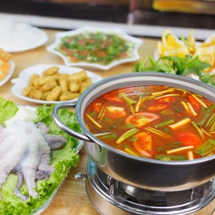 Bạch tuộc nhúng giấm
