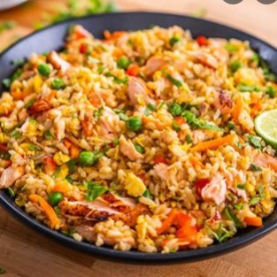 Cơm chiên cá hồi