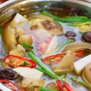 Lẩu đuôi bò 